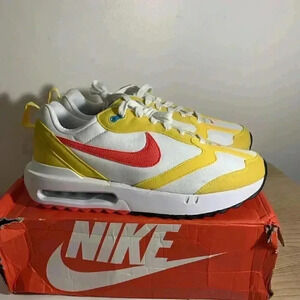 1449. Nike Air Max Dawn-Vivid Surfer Siren Red-US 10 Mens